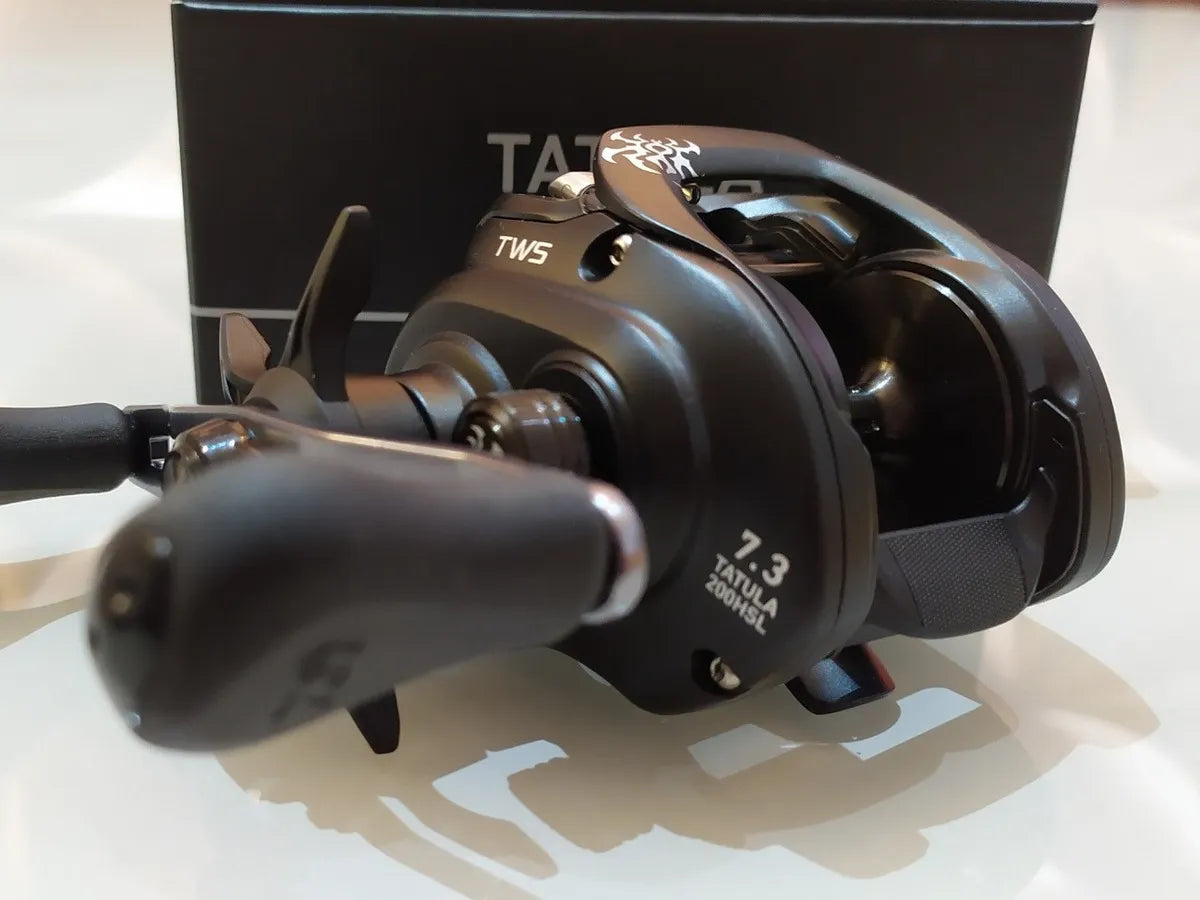 Carretilha Daiwa Tatula 200-HS-HSL